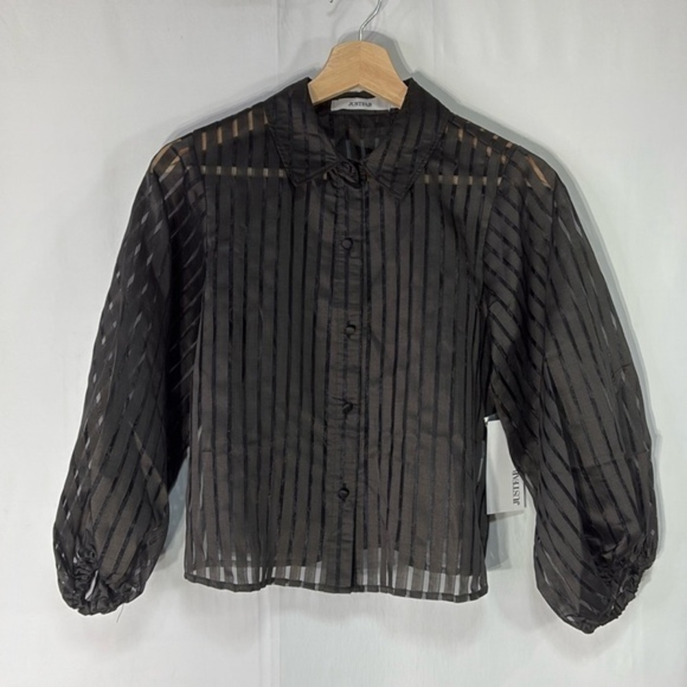 🐝 nwt JustFab sheer black, striped  puff sleeve blouse